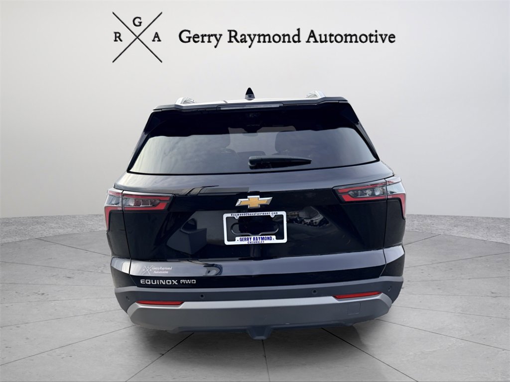 Used 2025 Chevrolet Equinox LT w/ Convenience Package II image 5