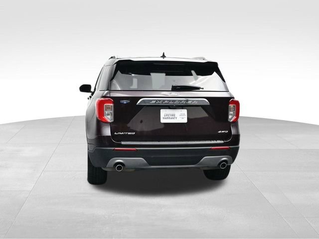Used 2023 Ford Explorer Limited w/ Equipment Group 301A image 9