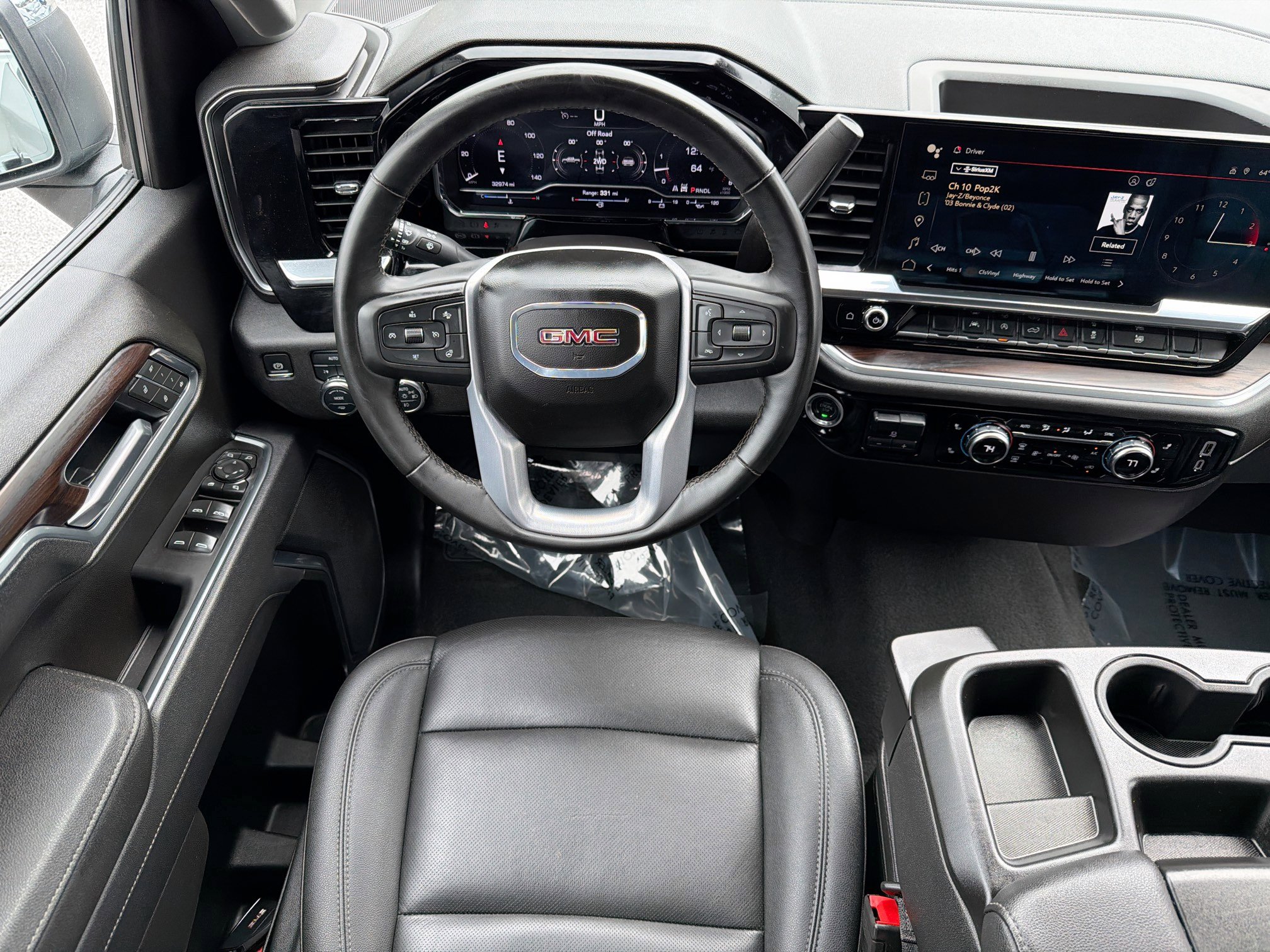 Used 2025 GMC Sierra 1500 SLT image 16