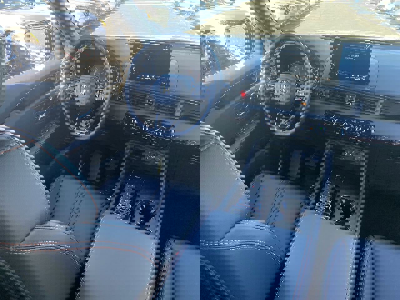 New 2025 Honda Pilot TrailSport image 11