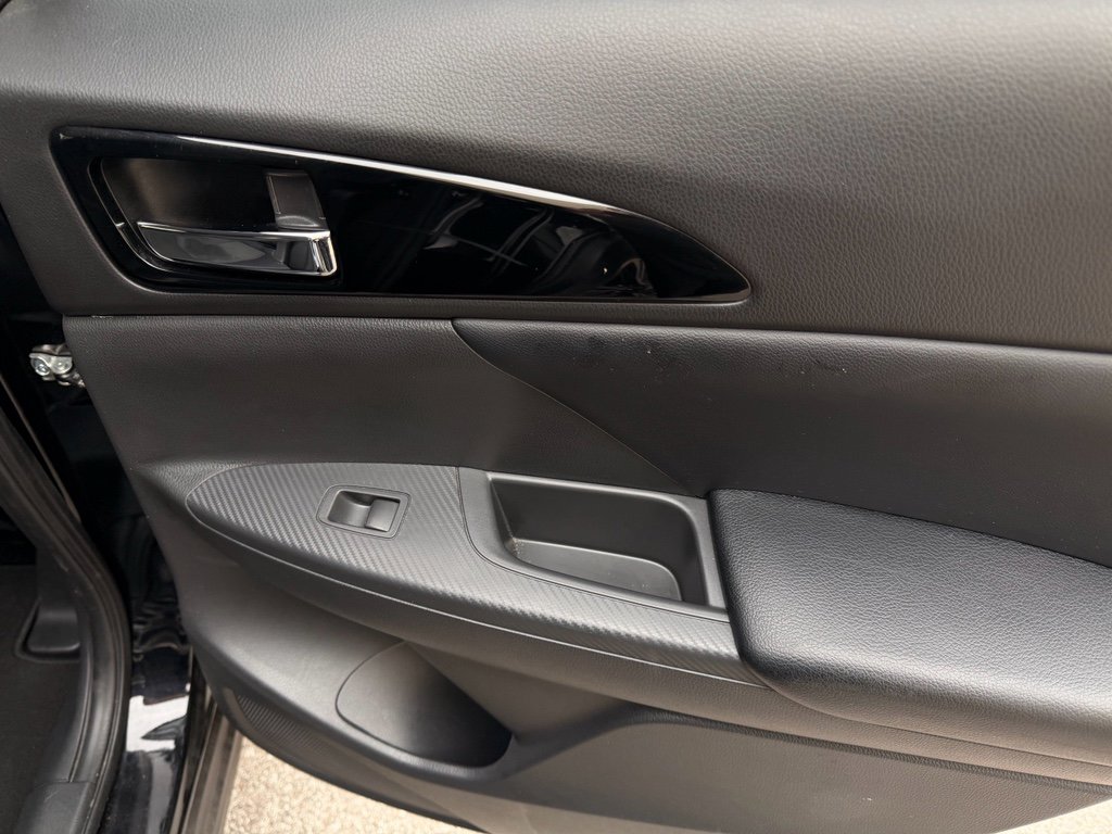 Used 2024 Mitsubishi Eclipse Cross SE image 22