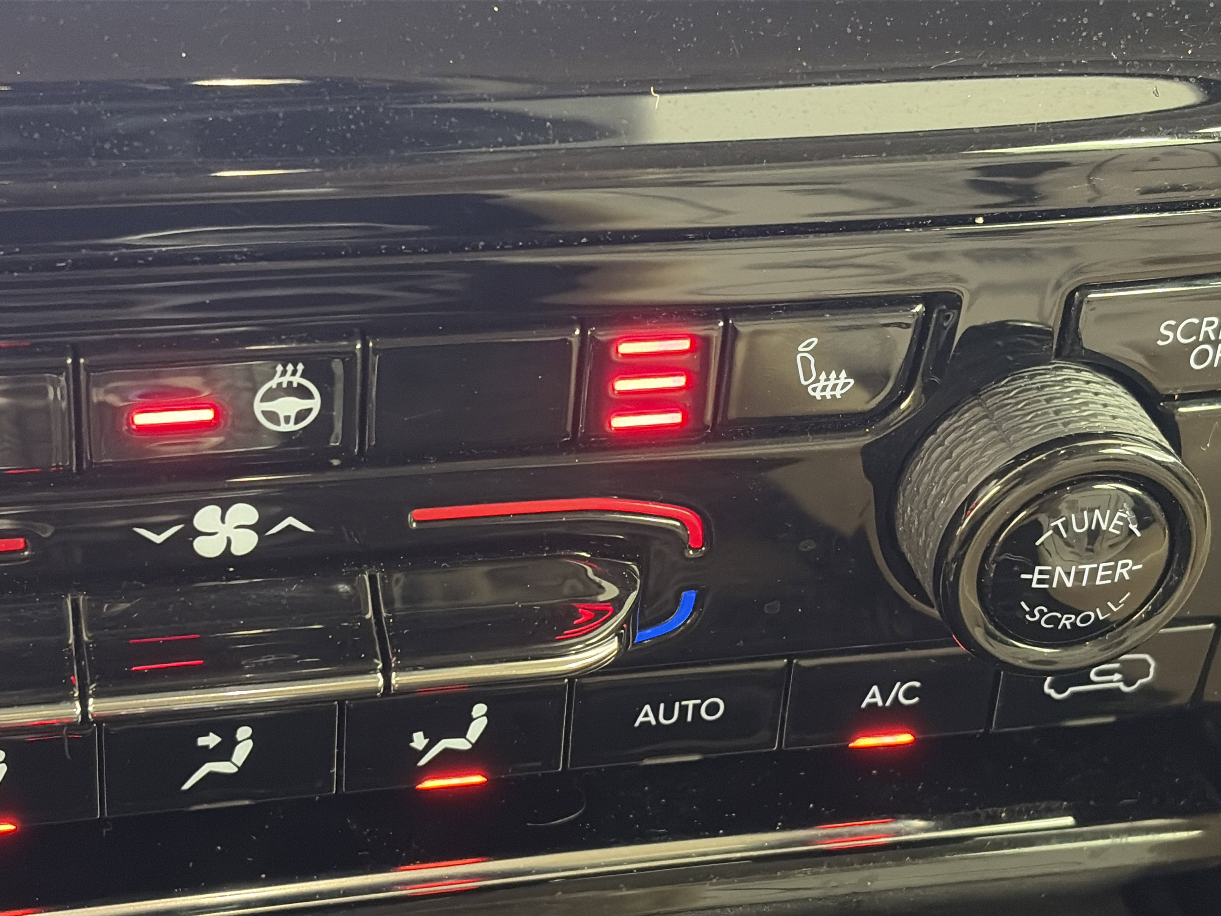 Used 2022 Jeep Grand Cherokee L Limited image 26