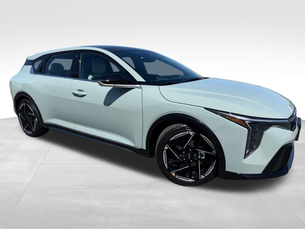New 2026 Kia K4 GT-Line Turbo