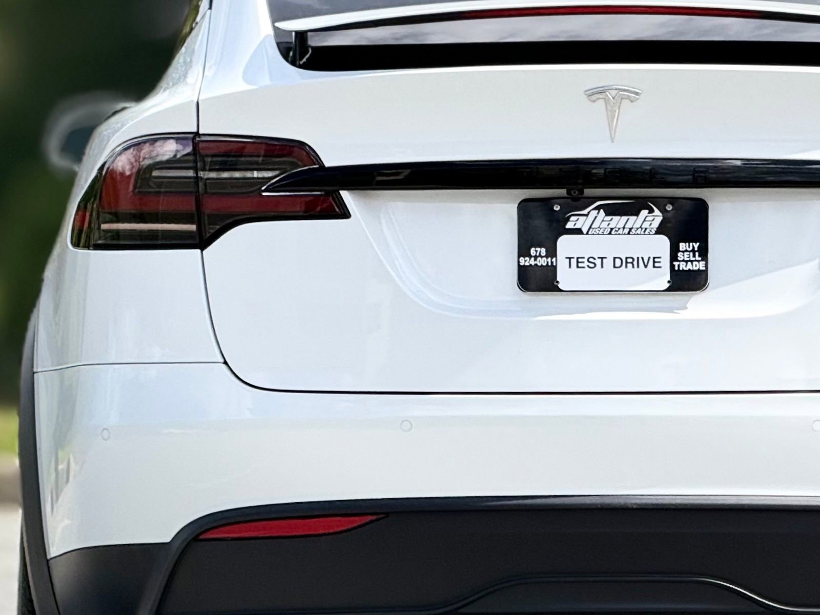 Used 2022 Tesla Model X image 16
