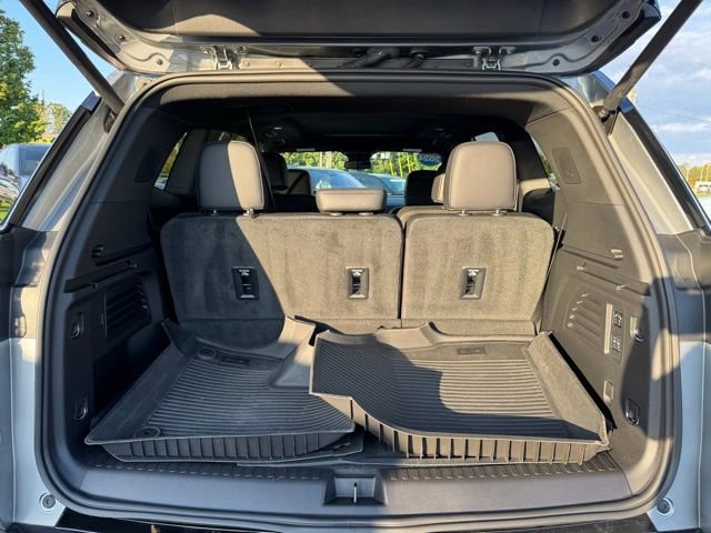 Used 2024 GMC Acadia Denali w/ LPO, Floor Liner Package image 38