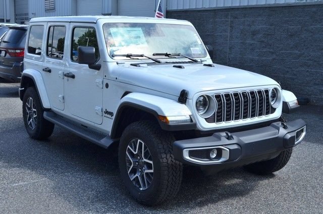 New 2026 Jeep Wrangler Unlimited Sahara AWD/4WD image 2