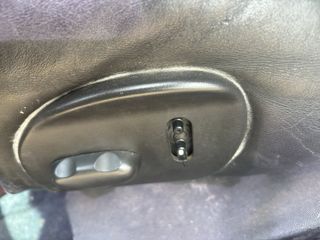 Used 2004 Cadillac CTS 3.6 w/ Preferred Equipment Group RWD image 23