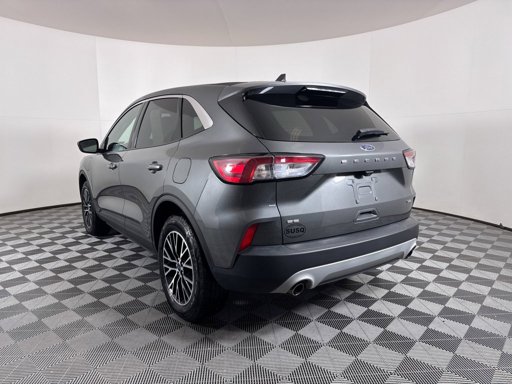 Certified 2022 Ford Escape SE w/ Cold Weather Package image 19