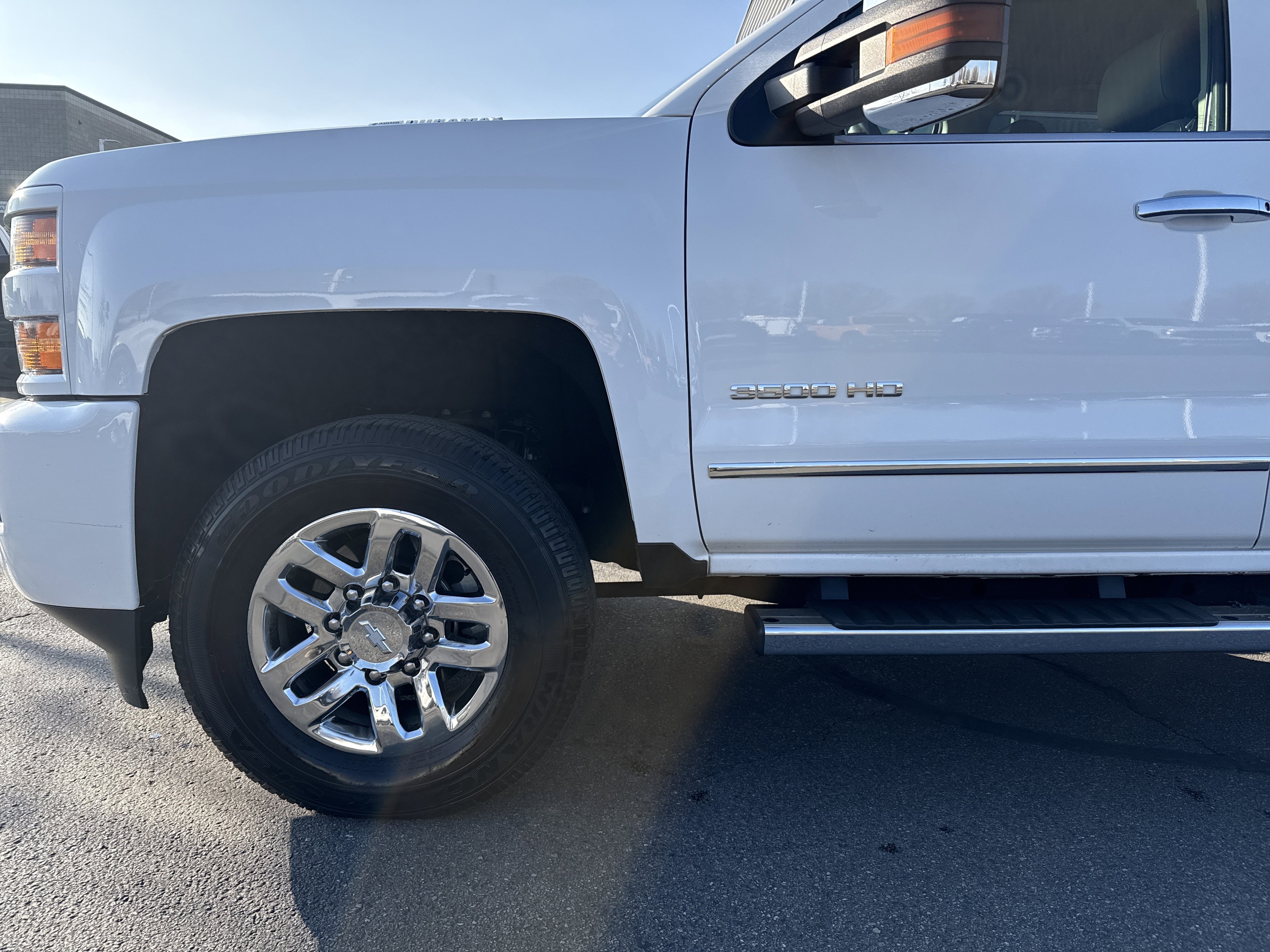 Used 2019 Chevrolet Silverado 3500 LTZ w/ Duramax Plus Package image 9