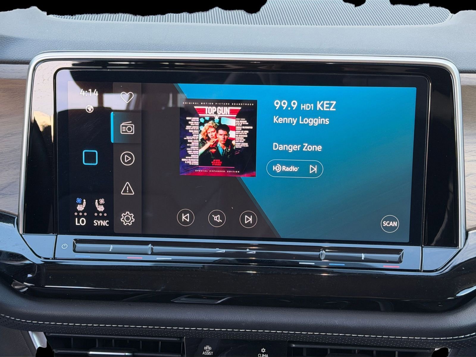 Used 2025 Volkswagen Atlas SE AWD/4WD image 20