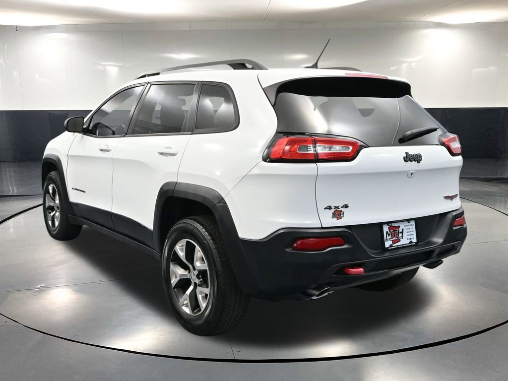 Used 2015 Jeep Cherokee Trailhawk image 8