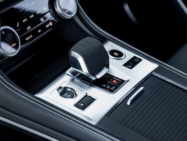 New 2026 Jaguar F-PACE R-Dynamic S AWD/4WD image 19