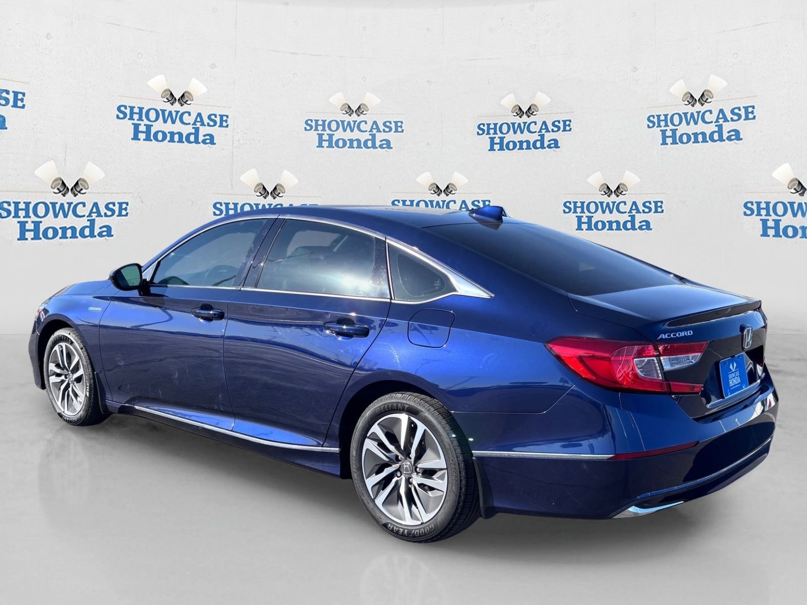 Certified 2018 Honda Accord EX image 5