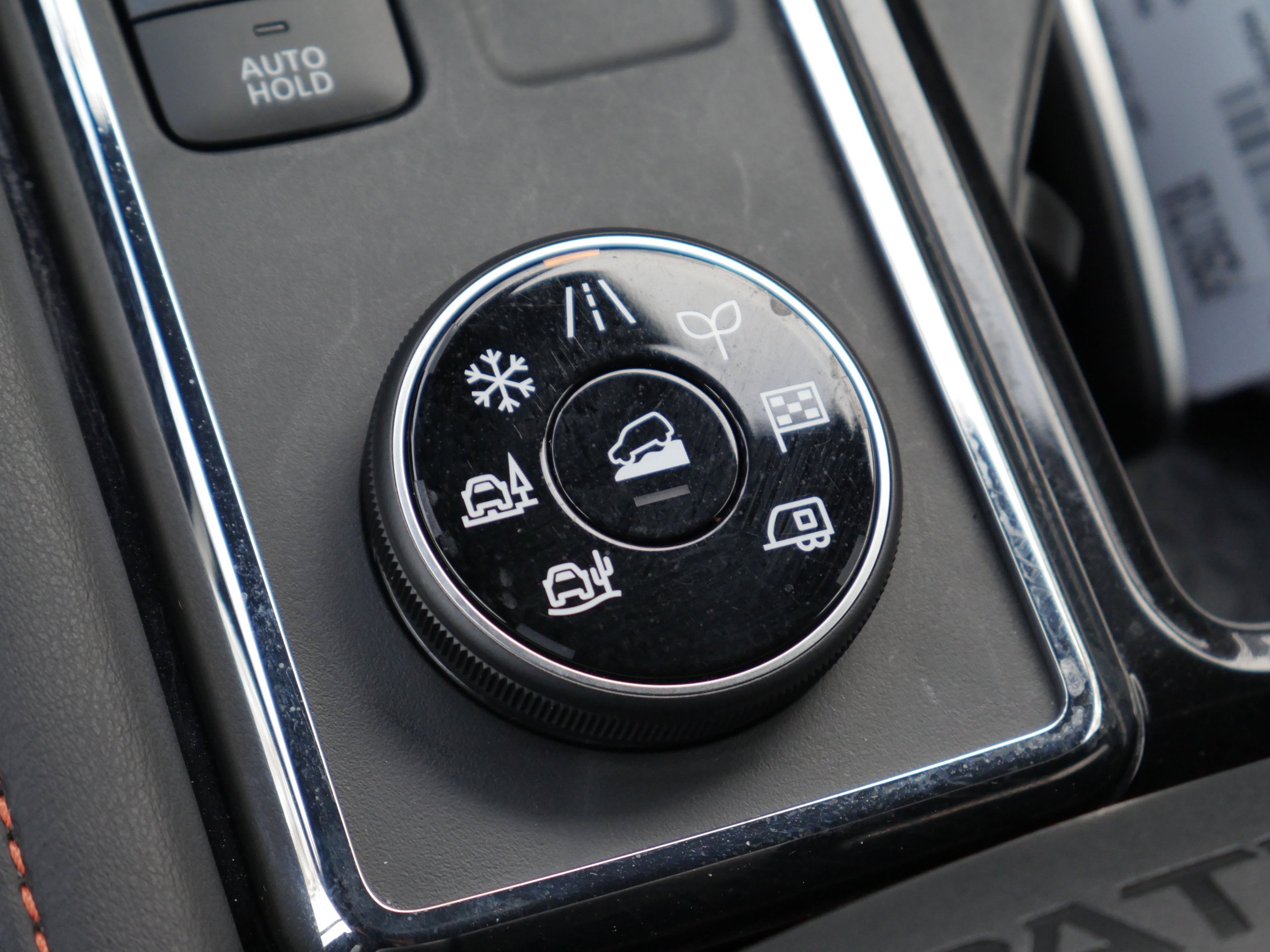 Certified 2025 Nissan Pathfinder Rock Creek image 16