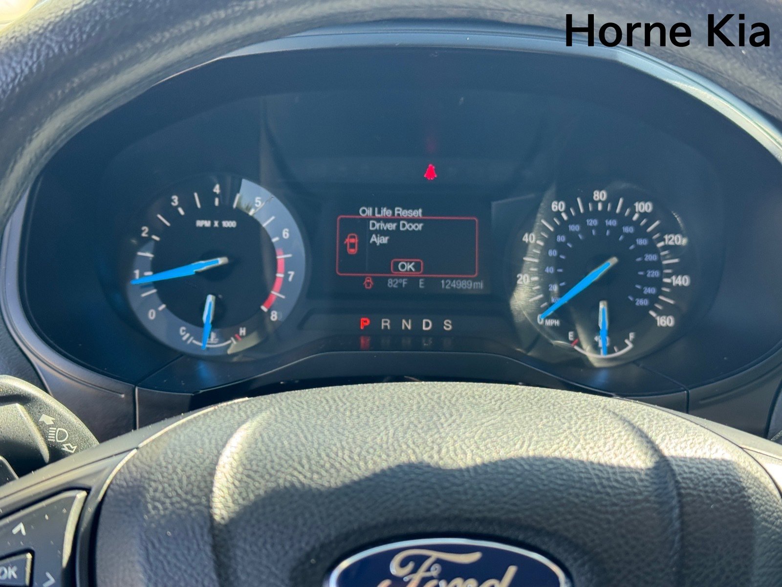 Used 2016 Ford Edge SE image 17