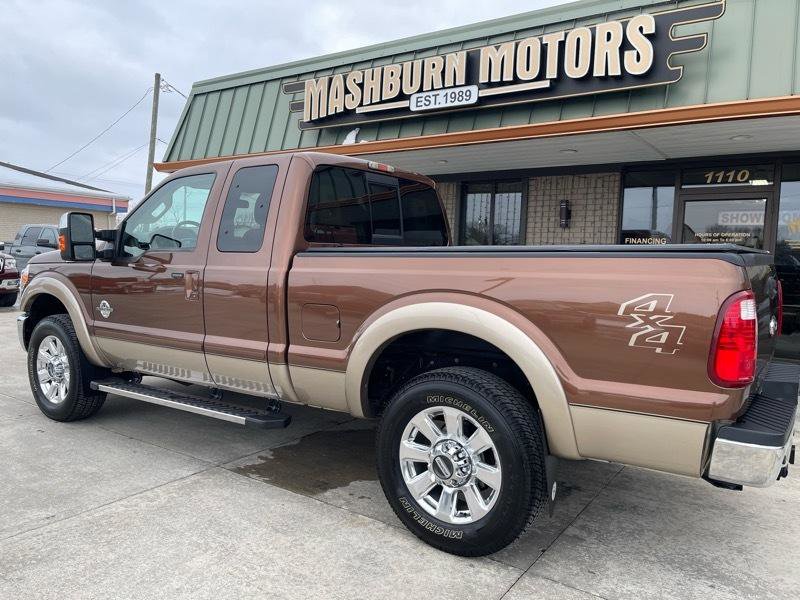 Used 2011 Ford F250 Lariat w/ Chrome Pkg AWD/4WD image 15