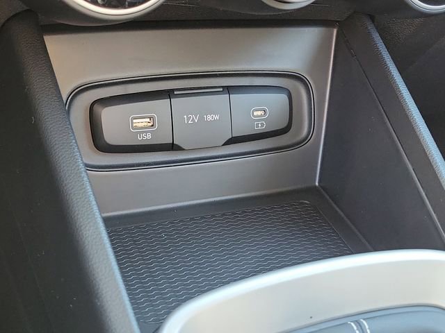New 2026 Hyundai Venue SE image 11