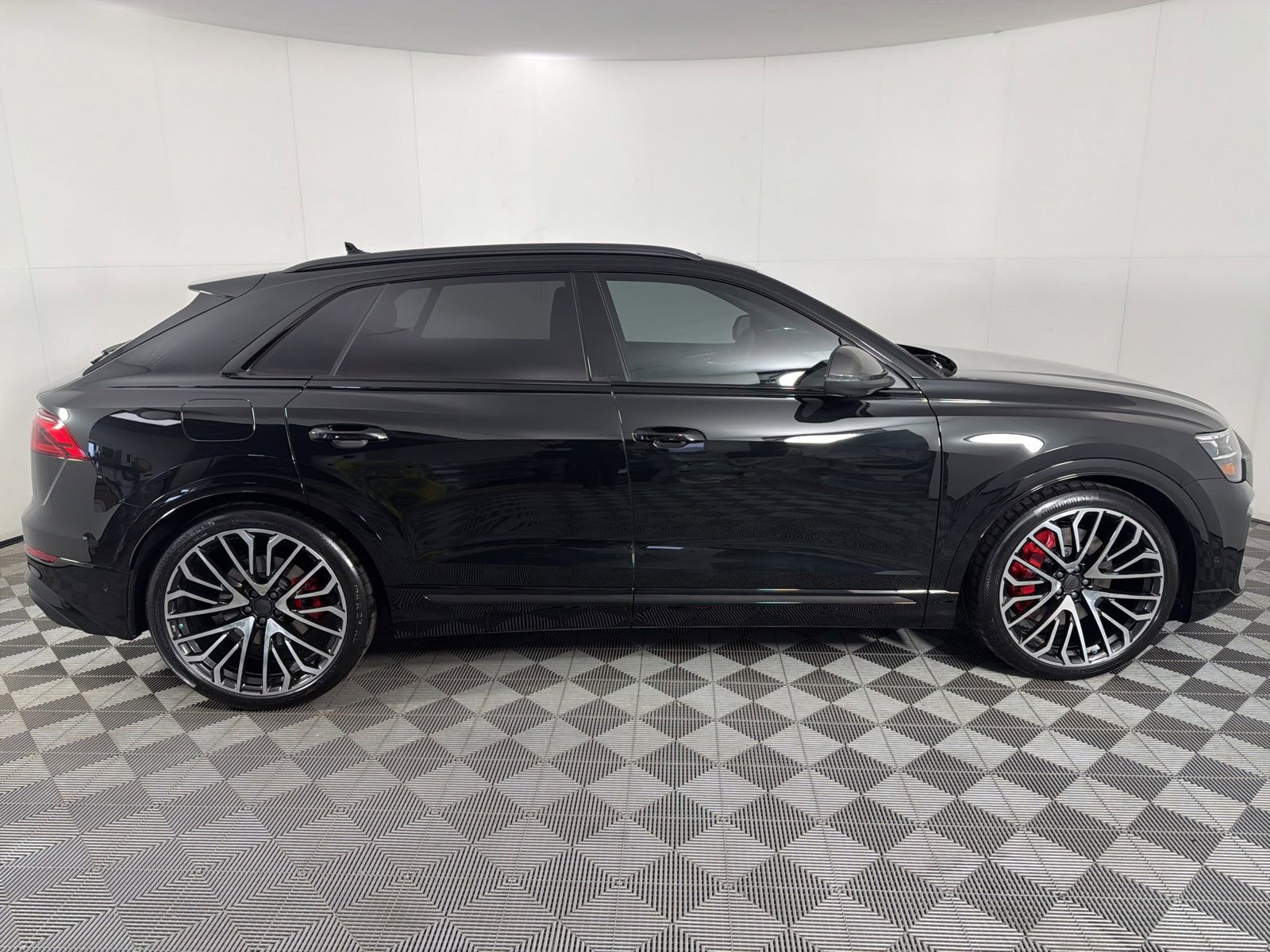 New 2026 Audi SQ8 Prestige image 8