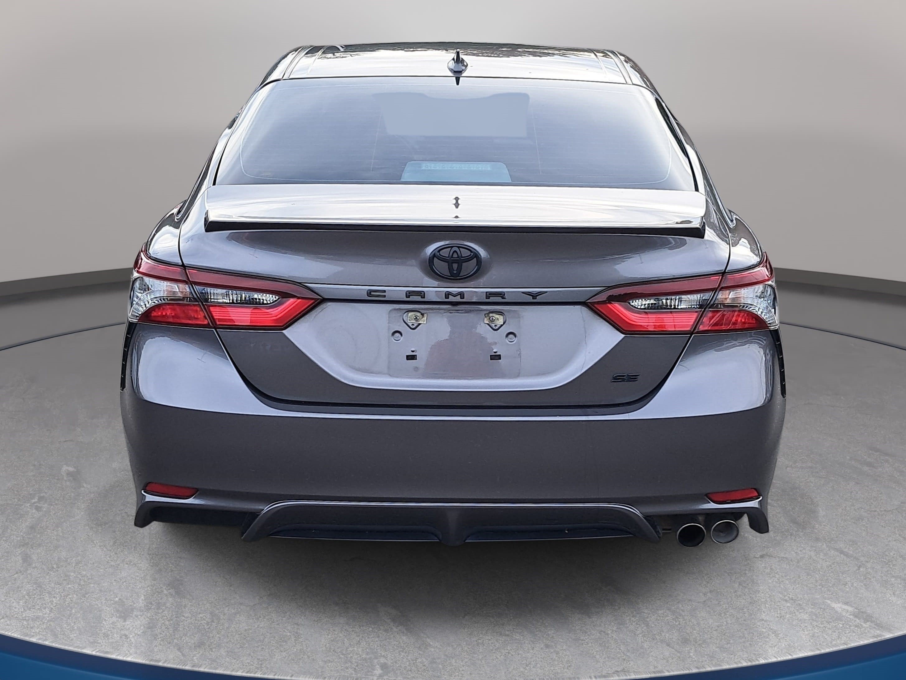 Used 2022 Toyota Camry SE FWD image 6