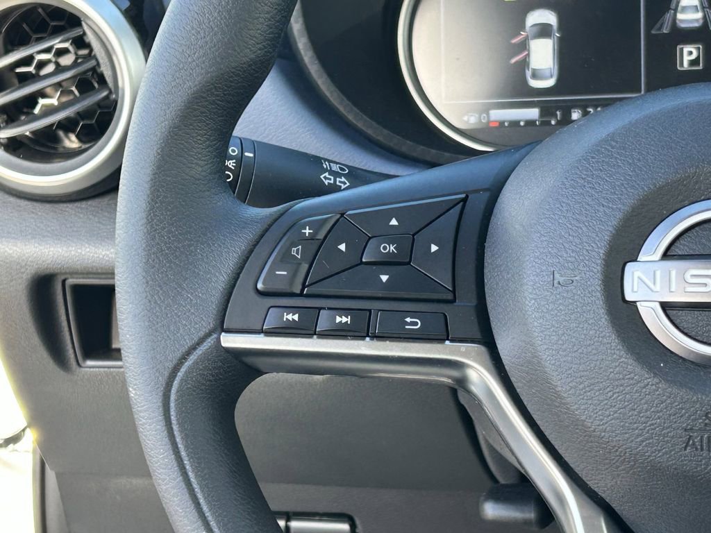 Used 2025 Nissan Versa SV w/ Trunk Package image 20