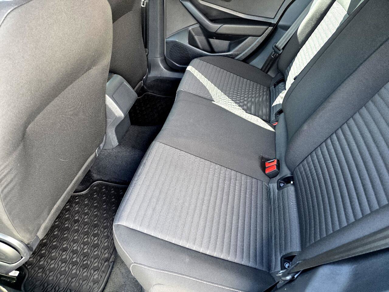 Used 2022 Volkswagen Jetta S image 10