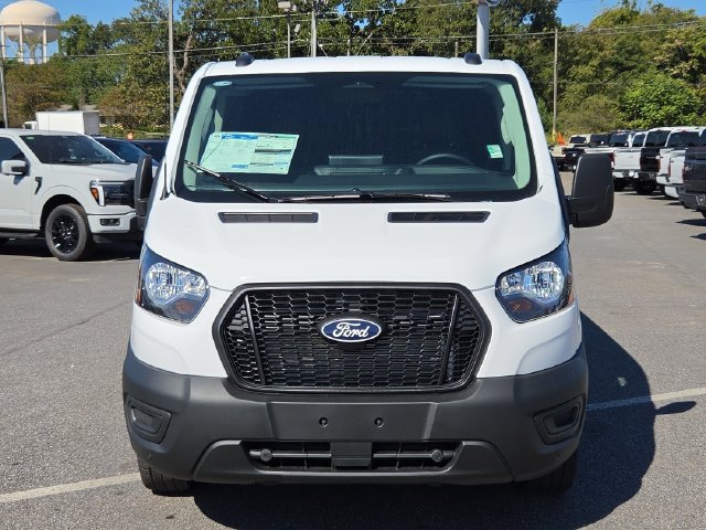 New 2027 Ford Transit 150 Low Roof w/ Load Area Protection Package RWD image 8