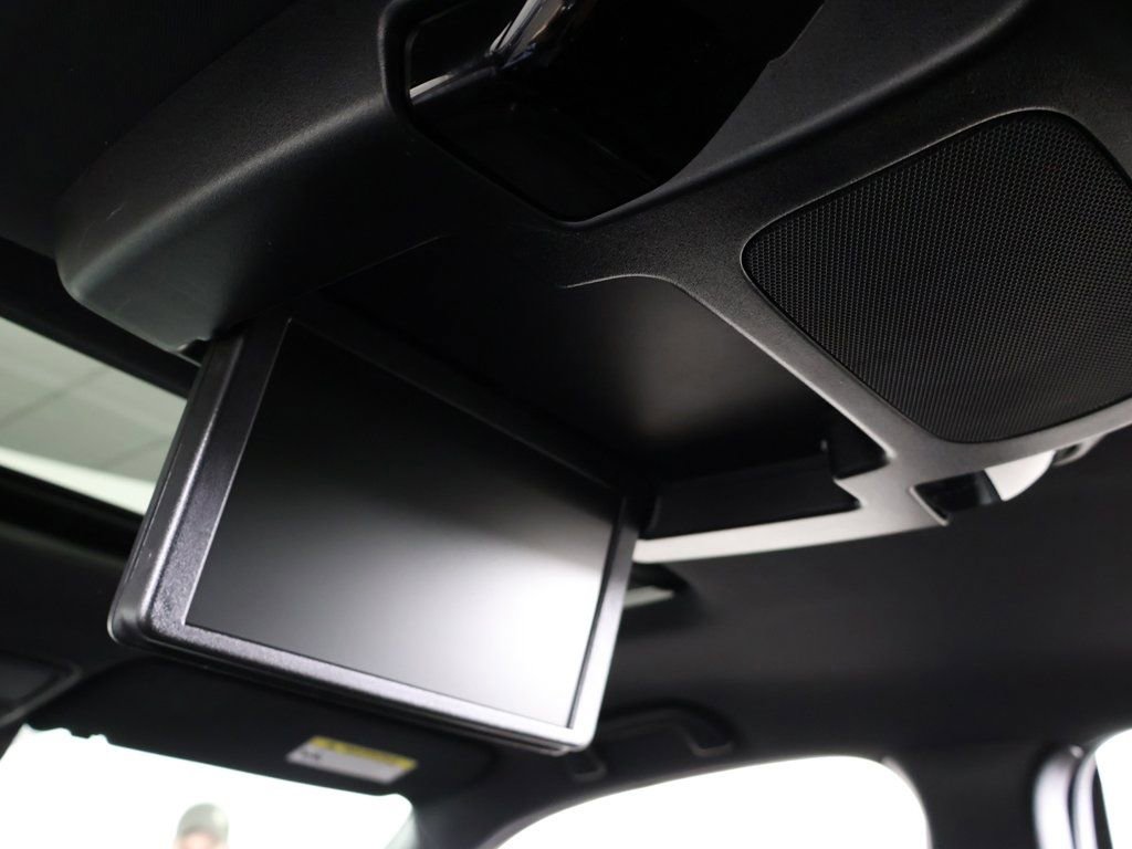 Used 2022 Honda Pilot Black Edition image 59