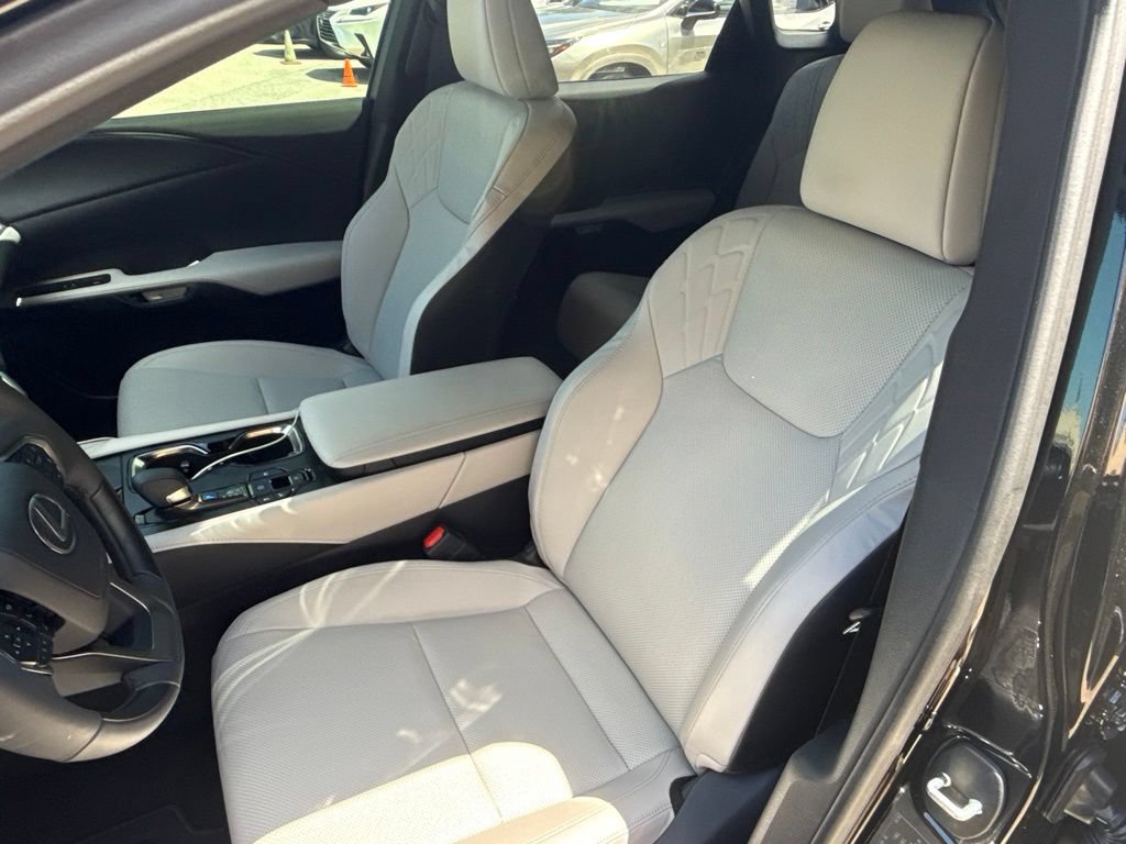 Certified 2026 Lexus RX 350h w/ Convenience Package AWD/4WD image 18