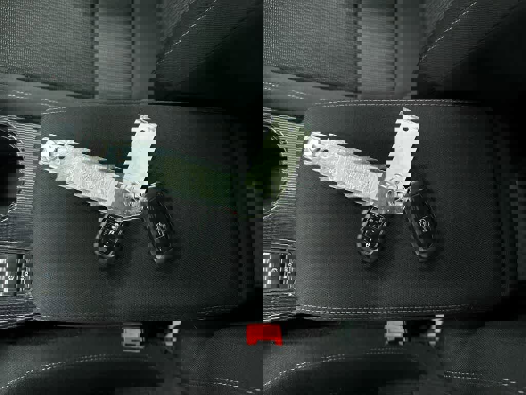 Certified 2023 Honda Civic LX image 29