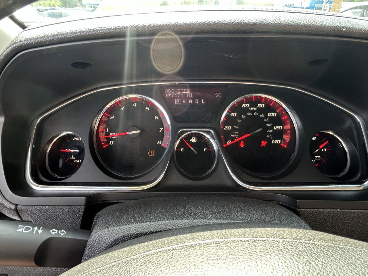Used 2015 GMC Acadia SLE FWD image 22