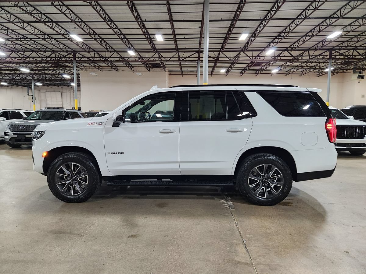 Used 2023 Chevrolet Tahoe Z71 w/ Luxury Package AWD/4WD image 7
