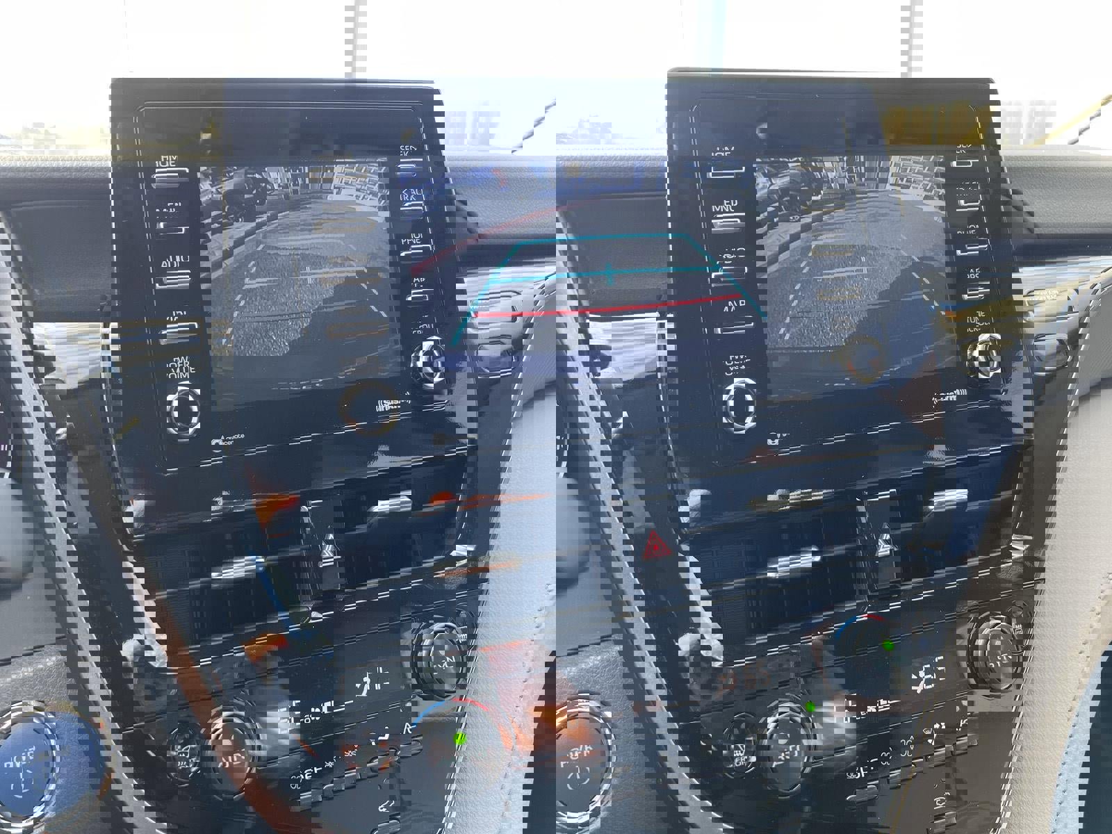 Used 2024 Toyota Camry SE image 26