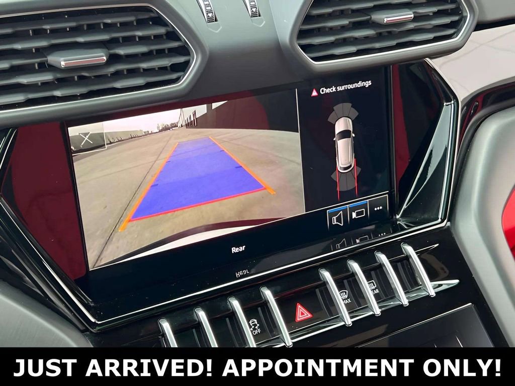 Used 2022 Lamborghini Urus image 22