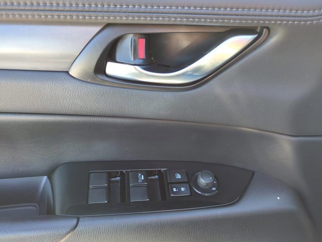 Used 2017 MAZDA CX-5 Touring w/ Preferred Equipment Package FWD image 9