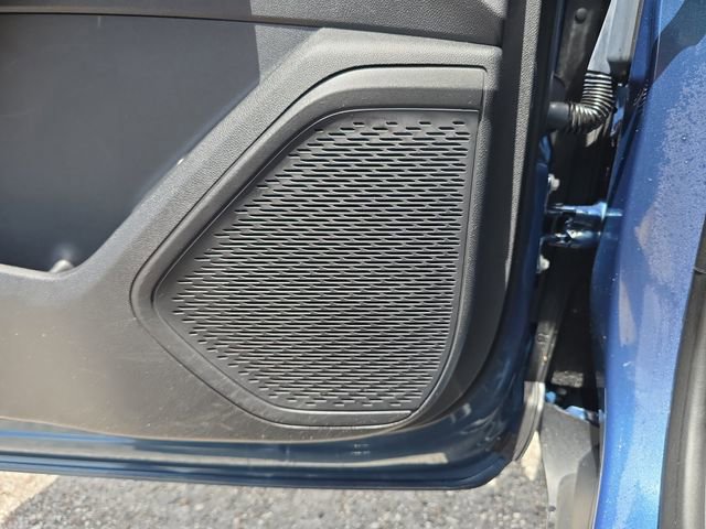 Used 2025 Chevrolet Traverse LT w/ LPO, Floor Liner Package FWD image 15