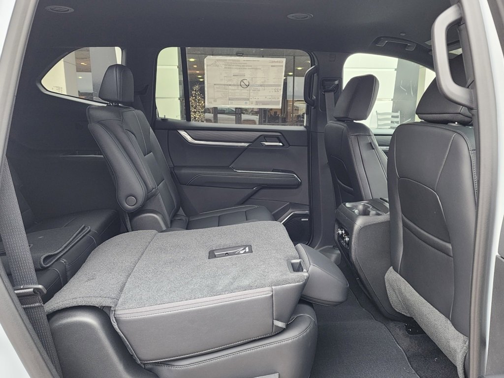 New 2026 GMC Acadia Elevation image 46