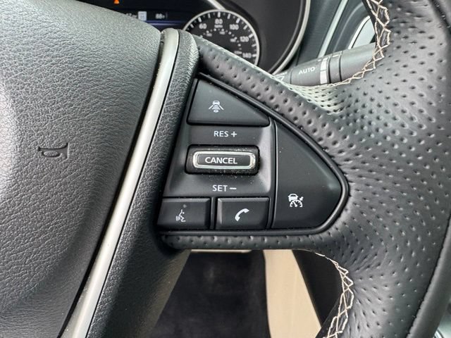 Used 2023 Nissan Maxima Platinum w/ Sport Mat Group FWD image 18