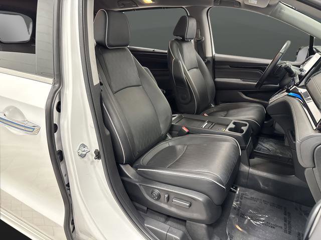 Used 2023 Honda Odyssey Elite image 32