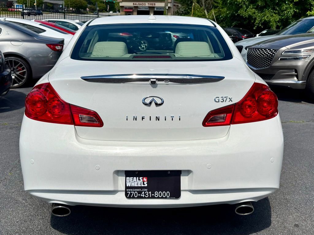 Used 2012 INFINITI G37 x Sedan w/ Premium Pkg AWD/4WD image 7