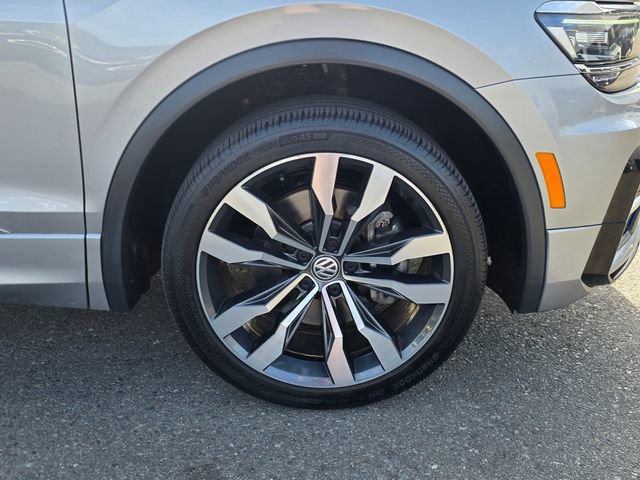 Used 2020 Volkswagen Tiguan SEL Premium R-Line AWD/4WD image 8