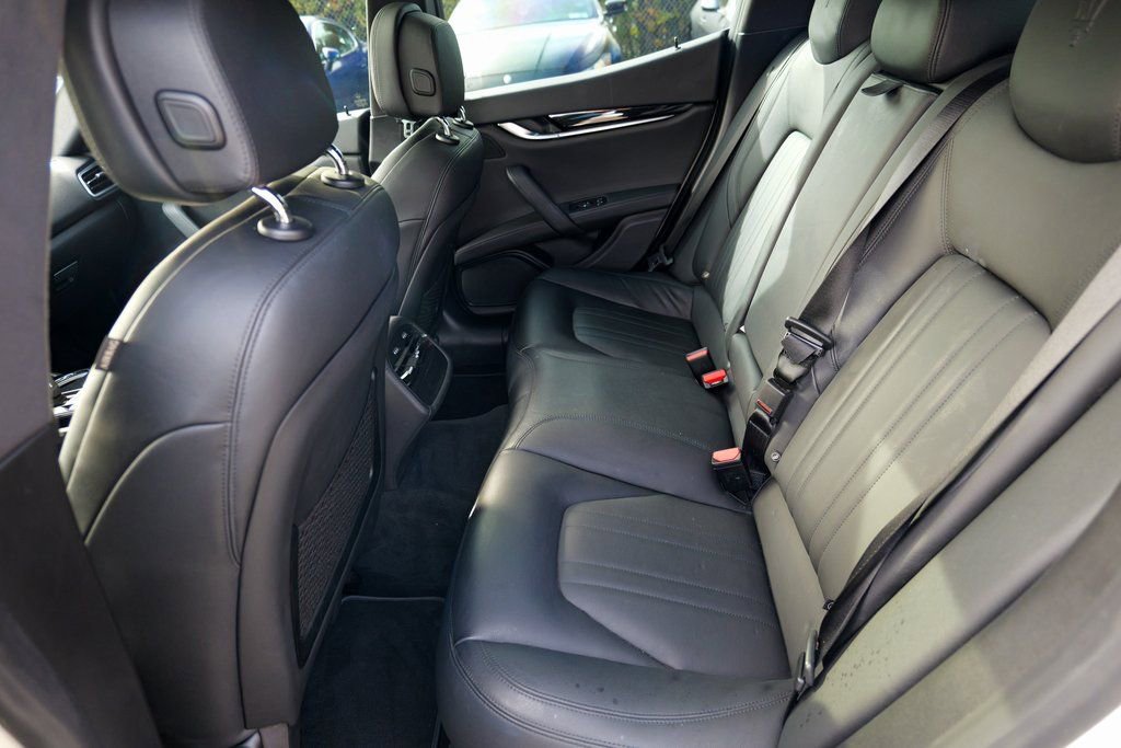 Used 2022 Maserati Ghibli Modena Q4 image 24