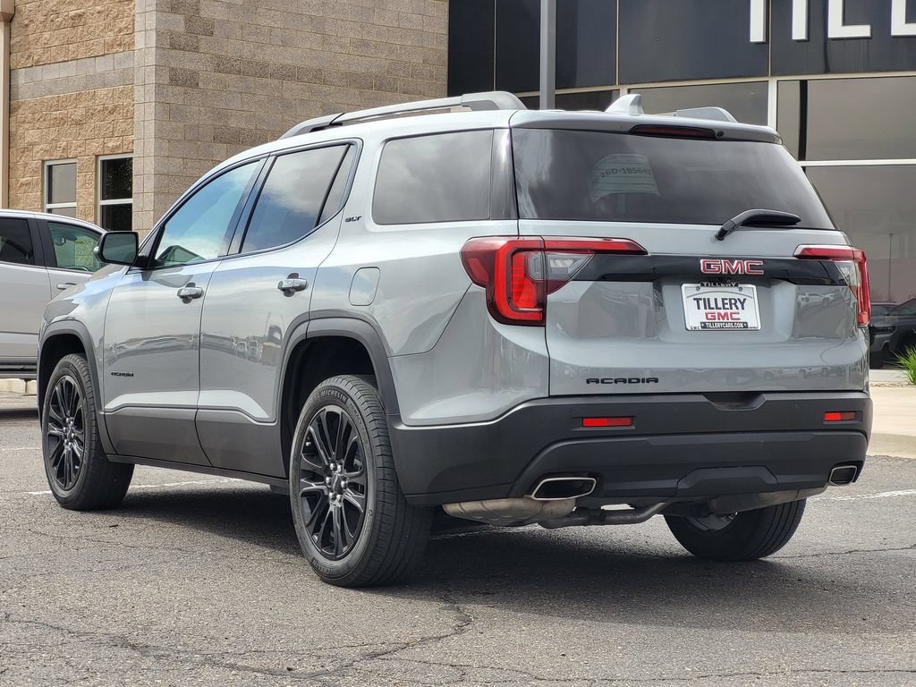 Used 2023 GMC Acadia SLT w/ Elevation Edition FWD image 5