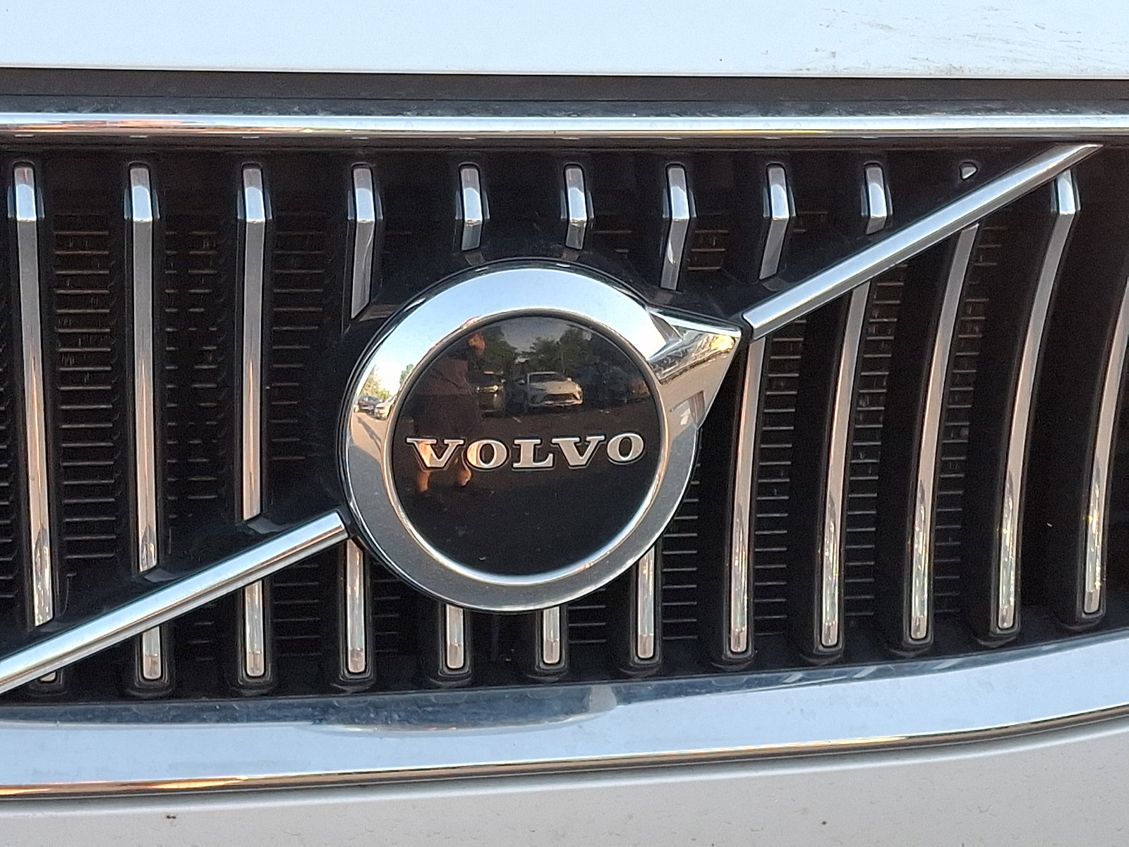 Used 2020 Volvo XC90 T5 Momentum AWD/4WD image 8