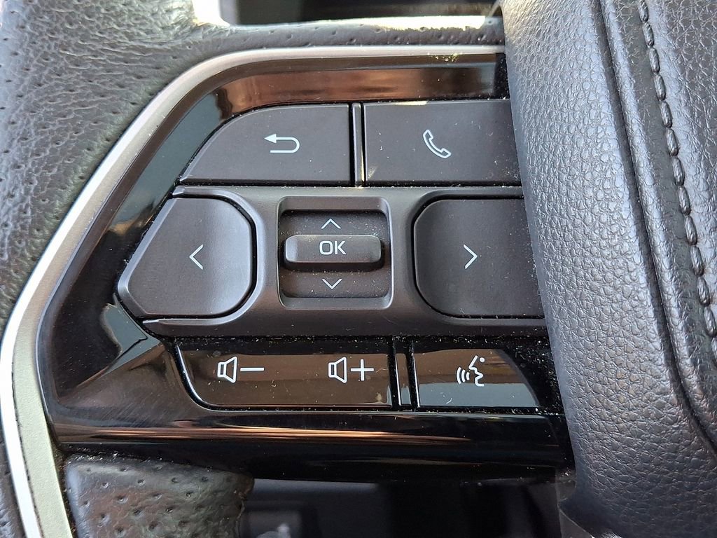 Used 2023 Toyota Tundra Limited AWD/4WD image 22