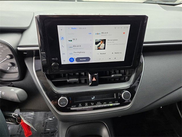 Used 2024 Toyota Corolla LE image 25