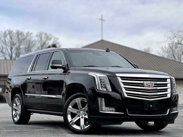 Used 2019 Cadillac Escalade ESV Platinum image 3