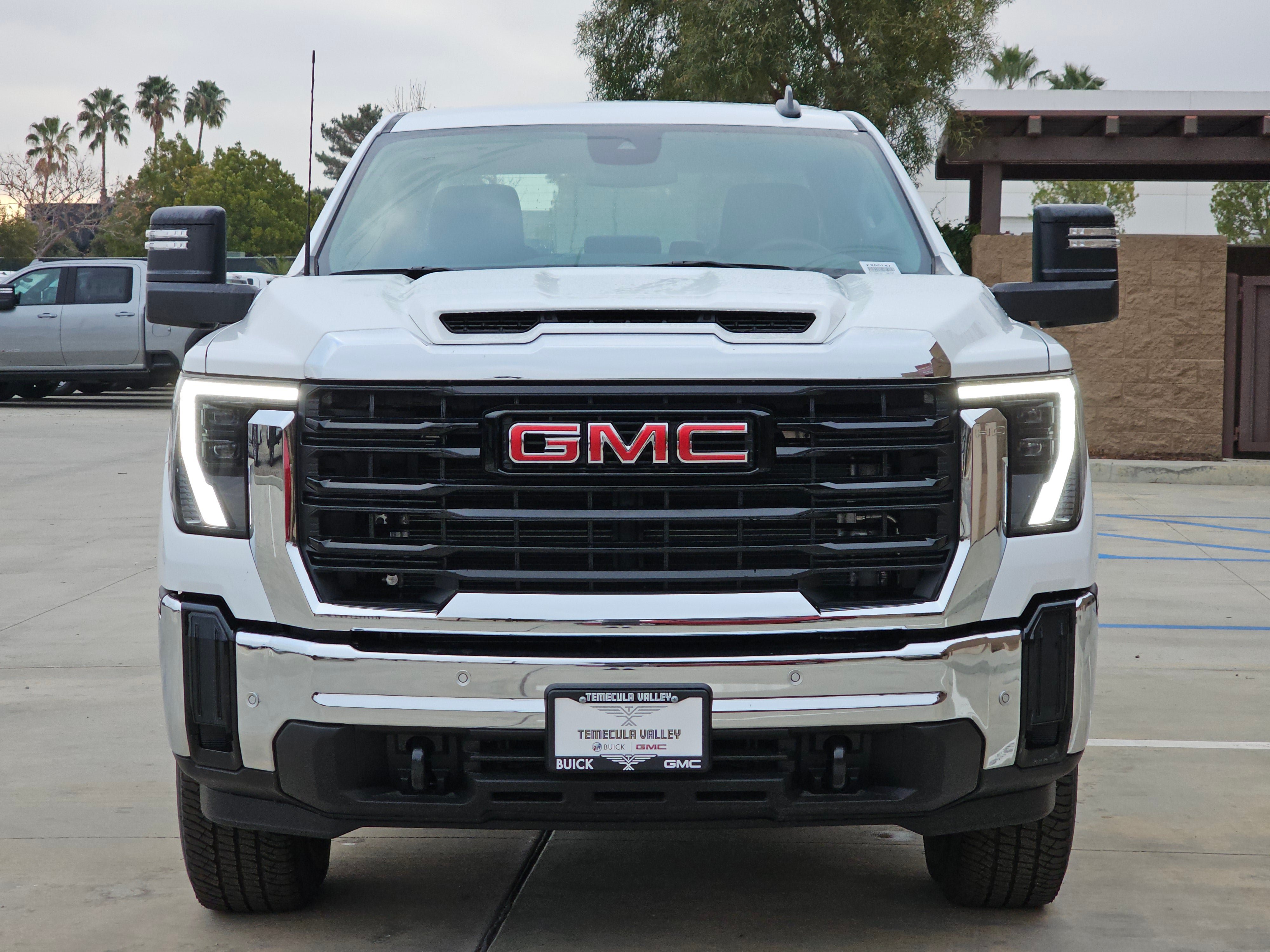 New 2025 GMC Sierra 3500 Pro w/ 1SA Pro Safety Plus Package AWD/4WD image 5