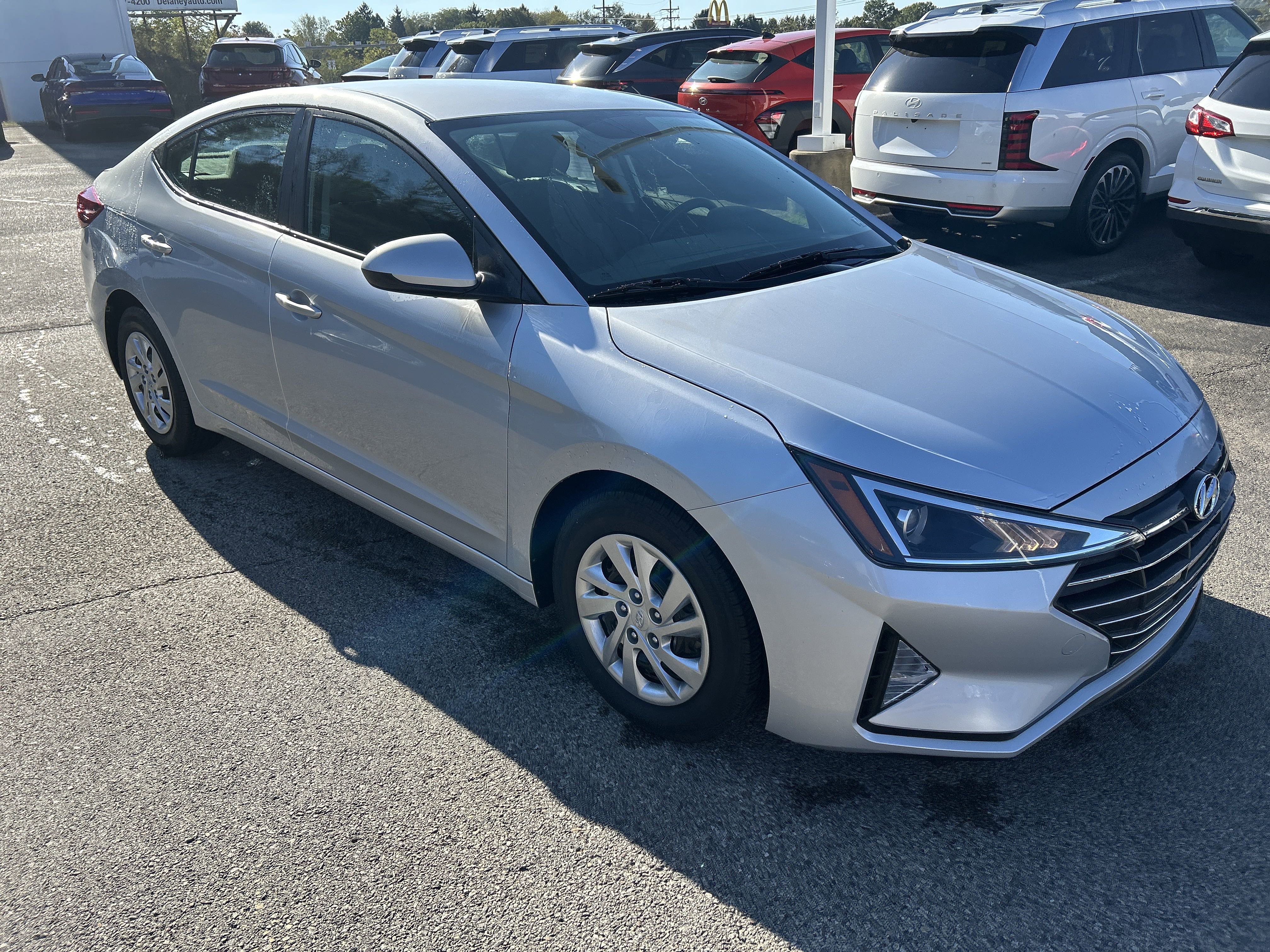 Used 2019 Hyundai Elantra SE w/ Cargo Package