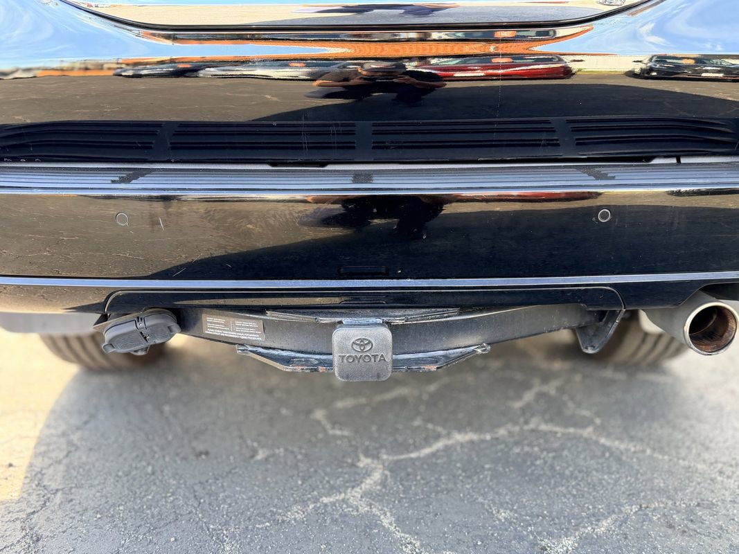 Used 2017 Lexus GX 460 image 26