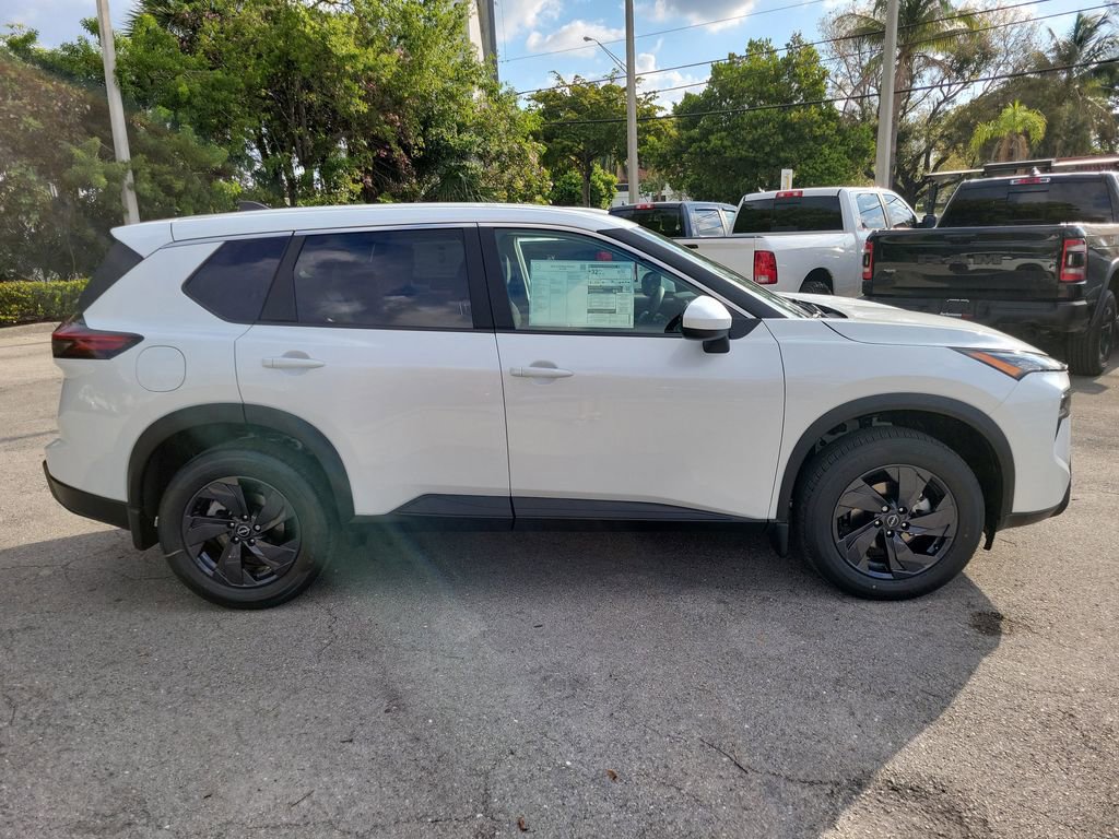 New 2026 Nissan Rogue SV image 8